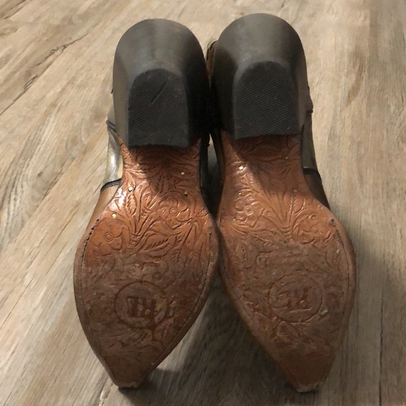 Rockin Leather Embroidered Cowboy Boots - Picture 7 of 8